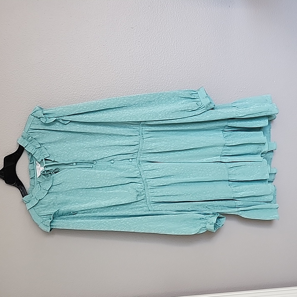LC Lauren Conrad Ruffle Neck Dress/ XL